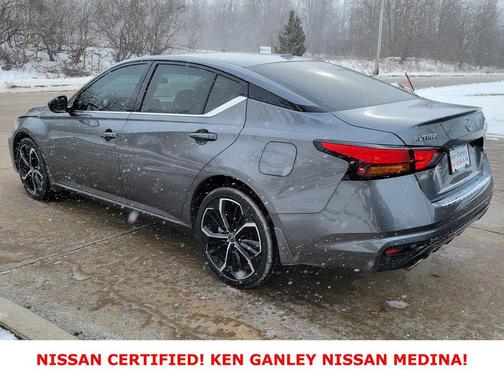 2023 Nissan Altima SR Intelligent AWD