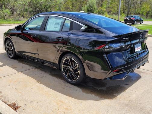 Super Black 2026 Nissan Sentra SR