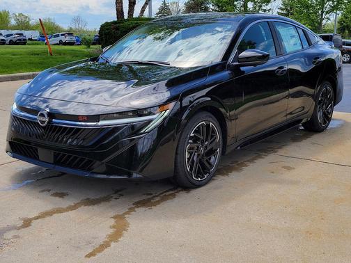 Super Black 2026 Nissan Sentra SR