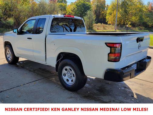 2024 Nissan Frontier S