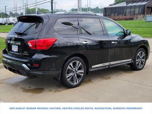 2020 Nissan Pathfinder Platinum 4WD