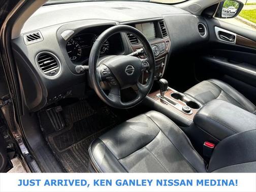 2020 Nissan Pathfinder Platinum 4WD
