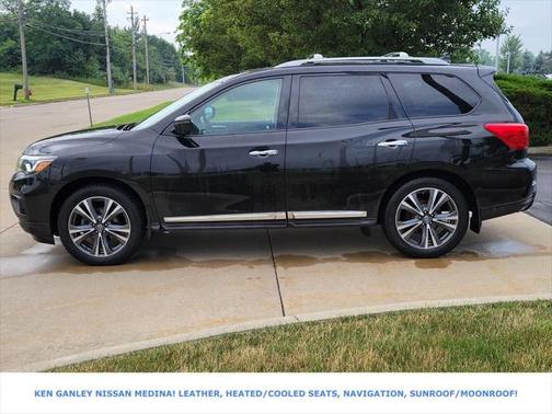 2020 Nissan Pathfinder Platinum 4WD