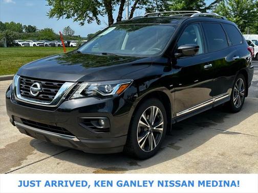 2020 Nissan Pathfinder Platinum 4WD