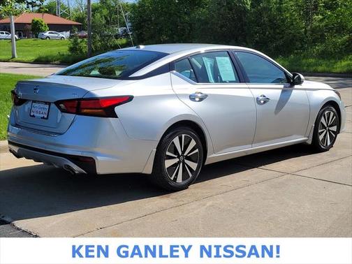 2021 Nissan Altima 2.5 SL