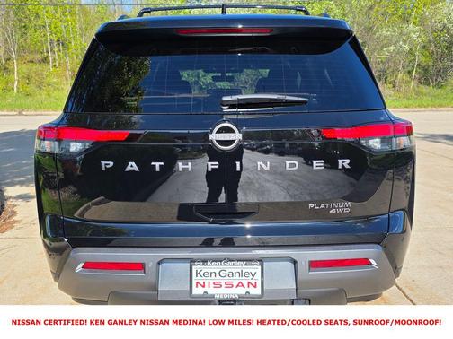 Super Black 2026 Nissan Pathfinder Platinum