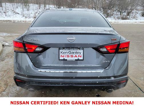 2023 Nissan Altima SR Intelligent AWD