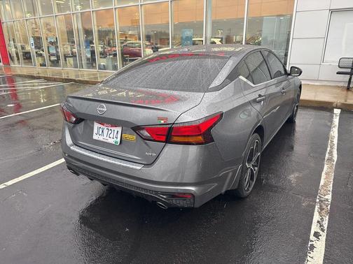 2023 Nissan Altima SR Intelligent AWD