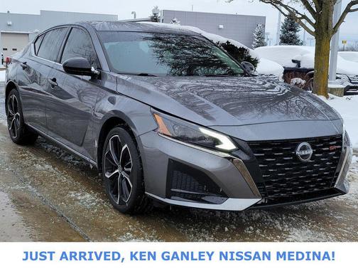 2023 Nissan Altima SR Intelligent AWD