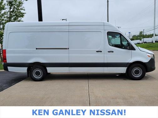 2025 Mercedes-Benz Sprinter 2500 High Roof 4-Cyl Diesel
