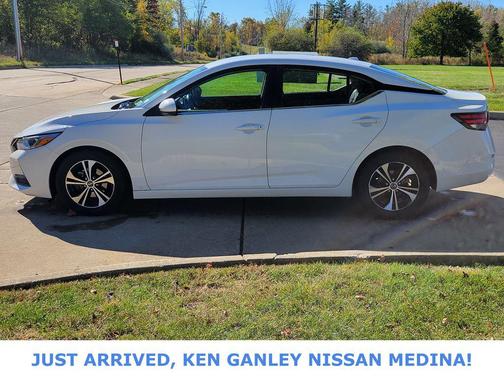 2022 Nissan Sentra SV