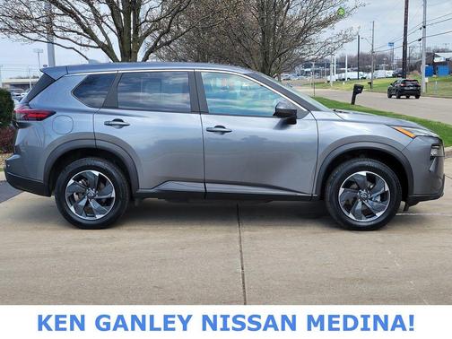 Gun Metallic 2025 Nissan Rogue SV