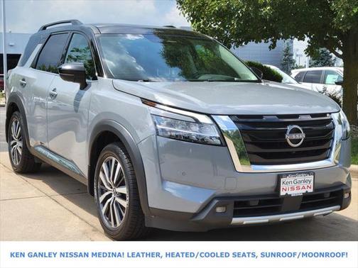 2022 Nissan Pathfinder Platinum 4WD