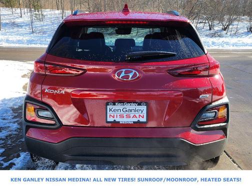 2021 Hyundai KONA SEL Plus