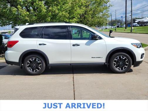 2020 Nissan Pathfinder SL 4WD