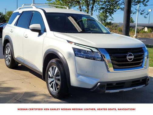 2024 Nissan Pathfinder SL 4WD