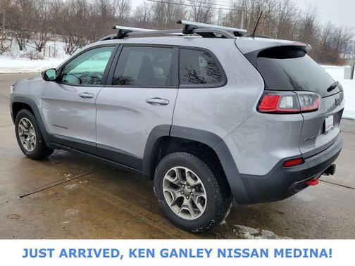 2020 Jeep Cherokee Trailhawk