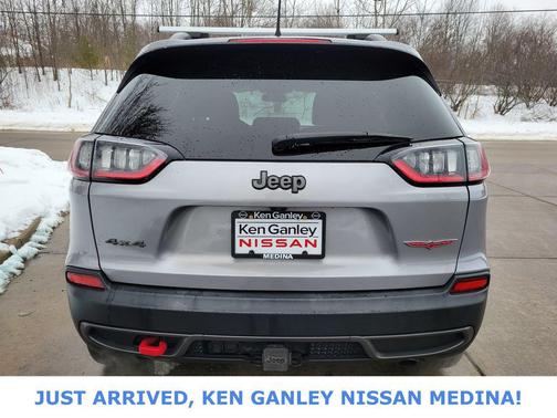 2020 Jeep Cherokee Trailhawk