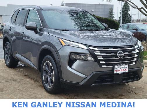 2025 Nissan Rogue SV