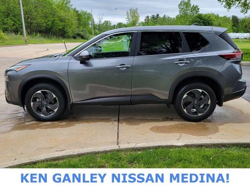 Super Black 2026 Nissan Rogue SV
