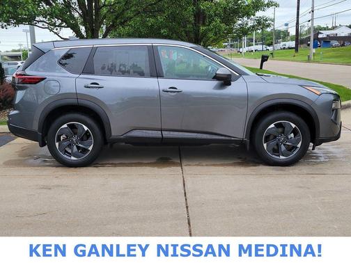 Super Black 2026 Nissan Rogue SV