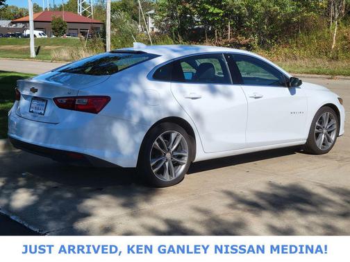 2023 Chevrolet Malibu FWD 1LT