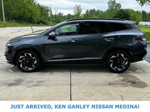 Gravity Gray 2023 Kia Sportage SX-Prestige