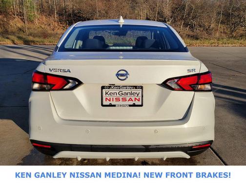 2022 Nissan Versa 1.6 S