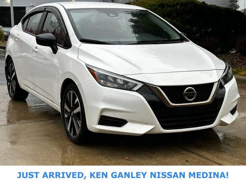 2022 Nissan Versa 1.6 S