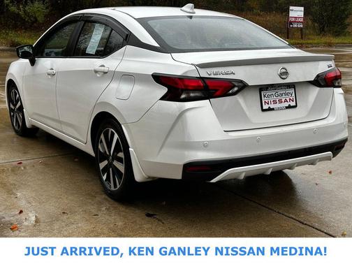 2022 Nissan Versa 1.6 S