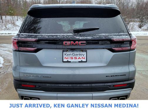 2024 GMC Acadia AWD Elevation