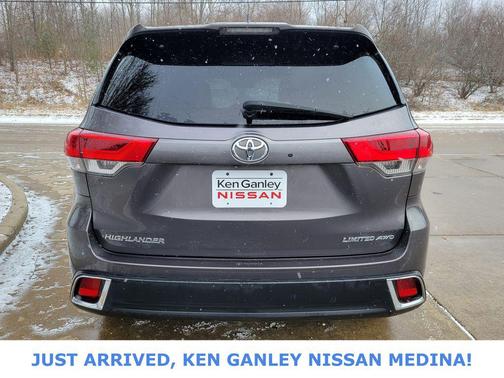 2017 Toyota Highlander Limited Platinum