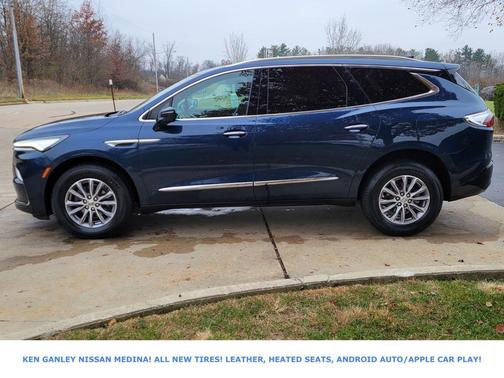 2023 Buick Enclave Essence AWD