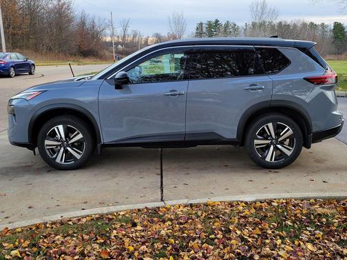 2024 Nissan Rogue SL