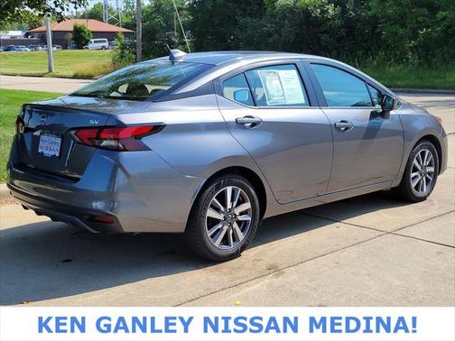 2023 Nissan Versa 1.6 SV