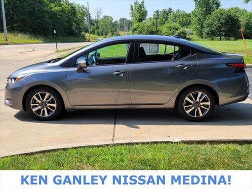 2023 Nissan Versa 1.6 SV