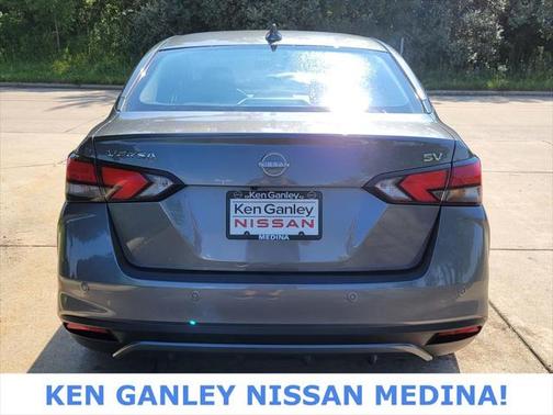 2023 Nissan Versa 1.6 SV