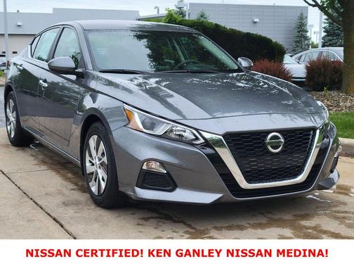 Gun Metallic 2020 Nissan Altima S FWD