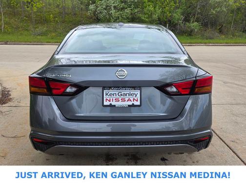 Gun Metallic 2020 Nissan Altima S FWD