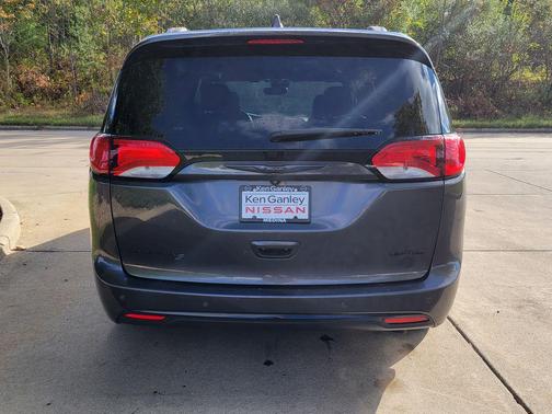 2018 Chrysler Pacifica Limited