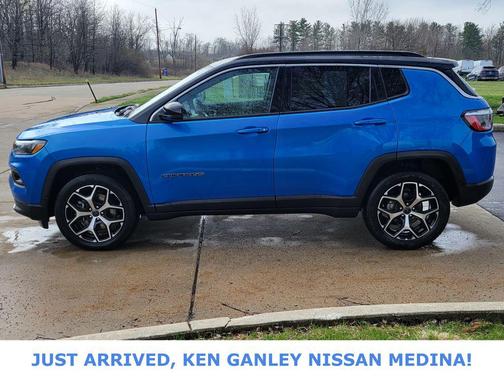 Hydro Blue Pearlcoat 2025 Jeep Compass Limited