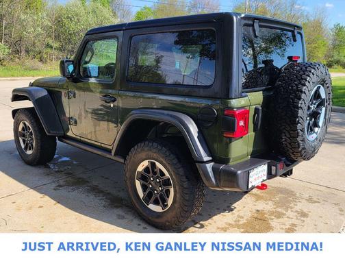 Sarge Green Clearcoat 2022 Jeep Wrangler Rubicon