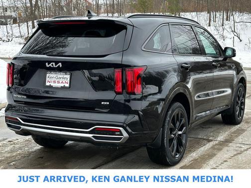 2023 Kia Sorento SX