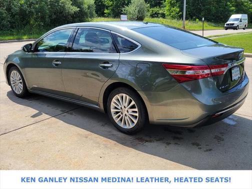 2013 Toyota Avalon Hybrid XLE Touring