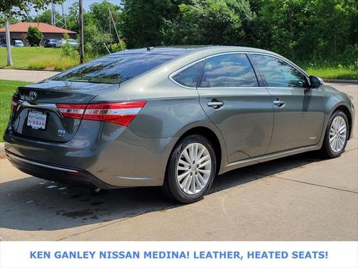 2013 Toyota Avalon Hybrid XLE Touring