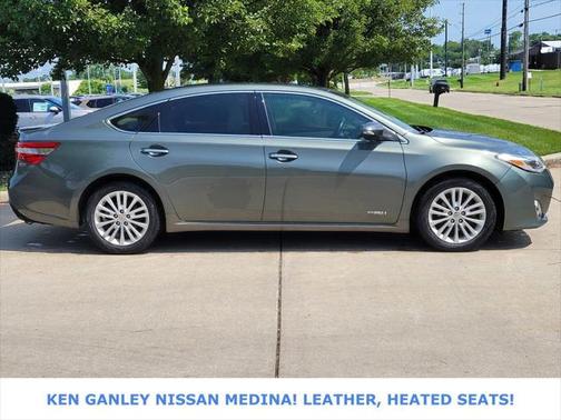 2013 Toyota Avalon Hybrid XLE Touring
