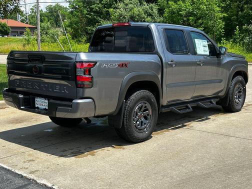 Gun Metallic 2026 Nissan Frontier PRO-4X