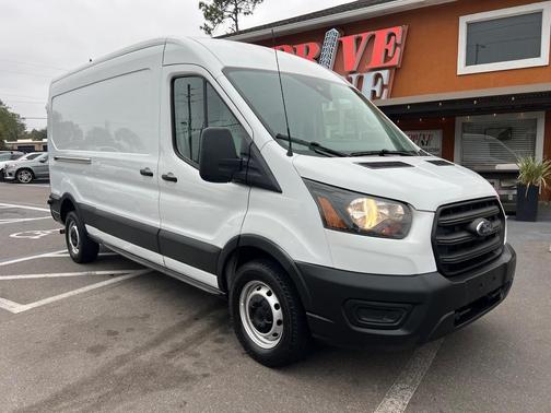 2020 Ford Transit-250 148'' MED RF 9070 GVWR