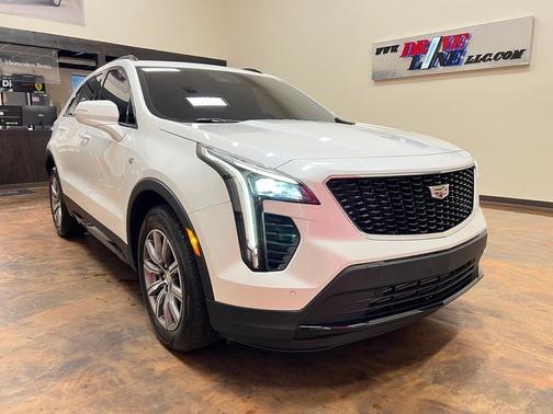 2023 Cadillac XT4 Sport