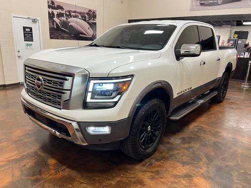 2020 Nissan Titan Platinum Reserve